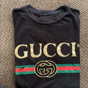 Gucci T-shirt